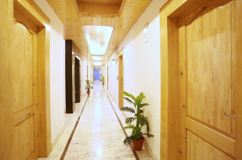Others 5, Mannat Resorts, Srinagar