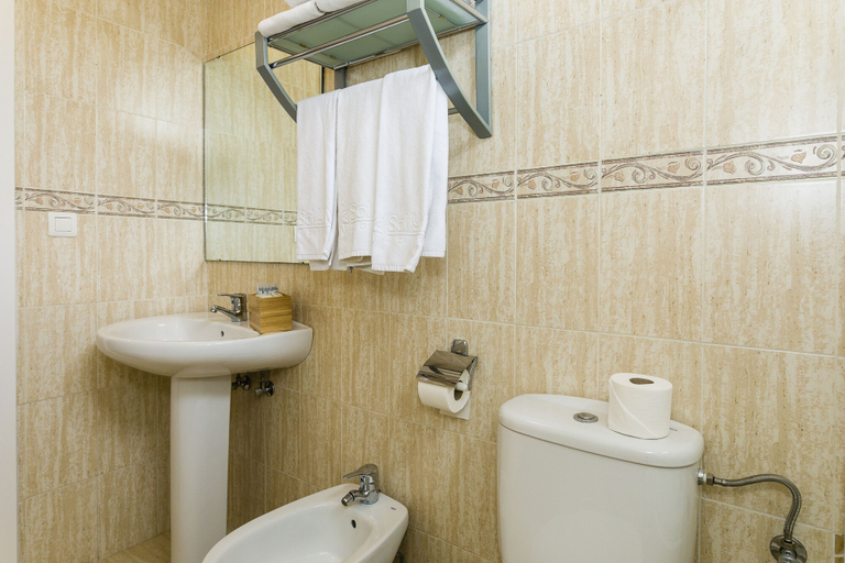 Bathroom 4, Real del Tivoli Two Rooms and Parking free, Málaga