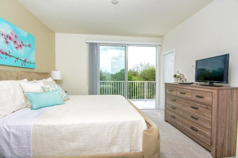 Bedroom 3, Trq1540, Lake