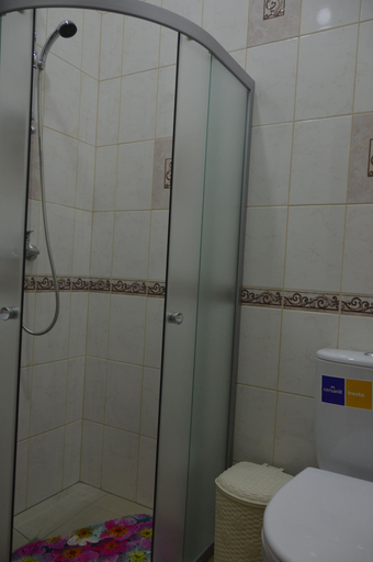 Bathroom 3, Calendar Guest House, Sankt-Peterburg gorsovet