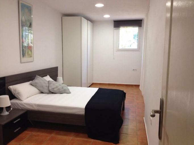 Bedroom 3, Villa Mas, Girona