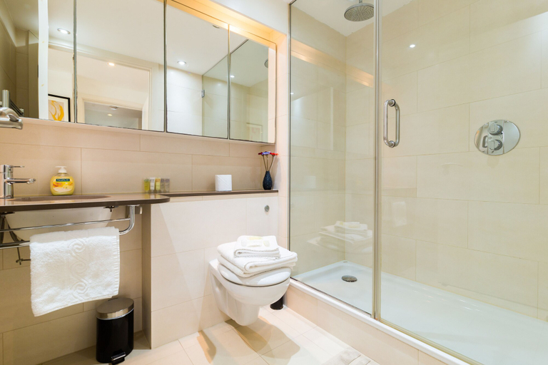 Bathroom 4, Grand Vista by Austin David Apartments, London