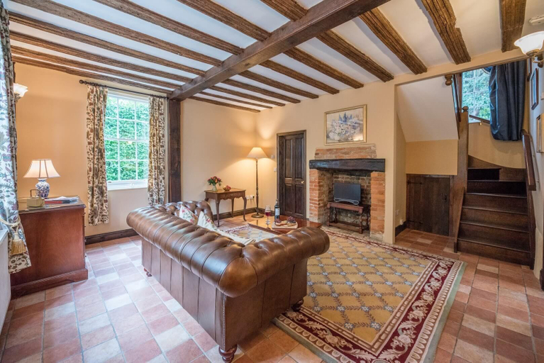 Bedroom 2, Cliftons Cottage, Clare, Suffolk