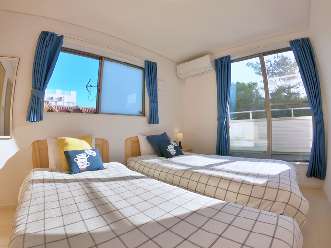 Bedroom 3, Cozy House B, Onna