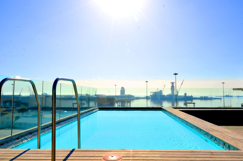 Sport & Beauty 2, 214 Harbour Bridge, City of Cape Town