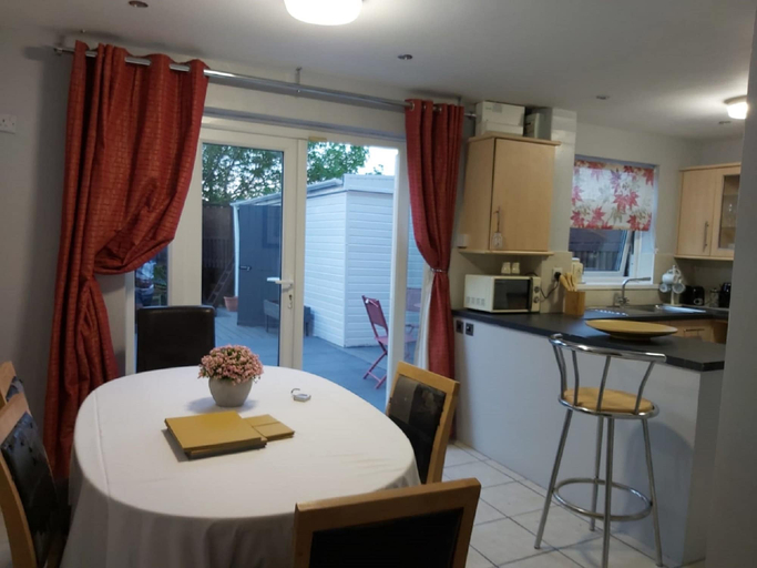 Others 4, Bakewell House-Huku Kwetu, Nottingham