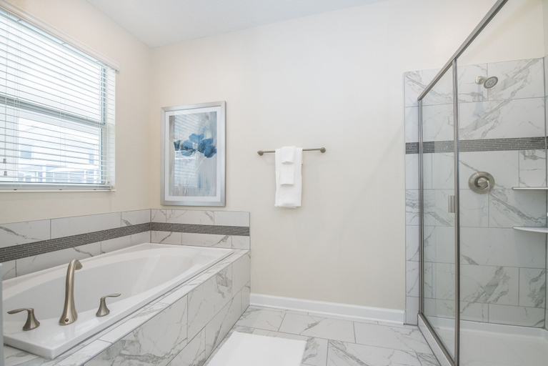 Bathroom 3, 8 Bdrm 5 Bath Villa, Osceola