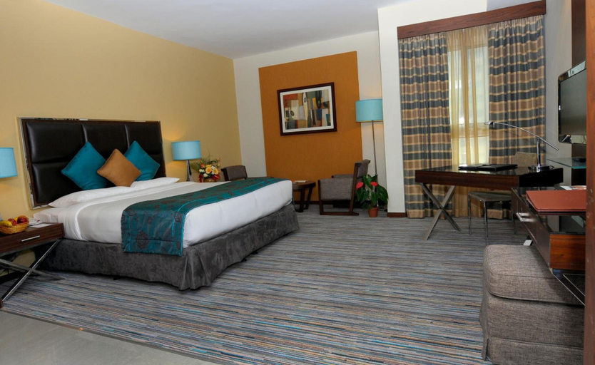 Bedroom 2, Phoenix Plaza Hotel Apartments, Abu Dhabi City