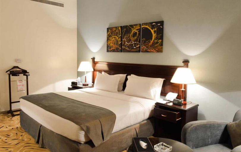 Bedroom 4, Executives Hotel Al Azizia, Riyadh