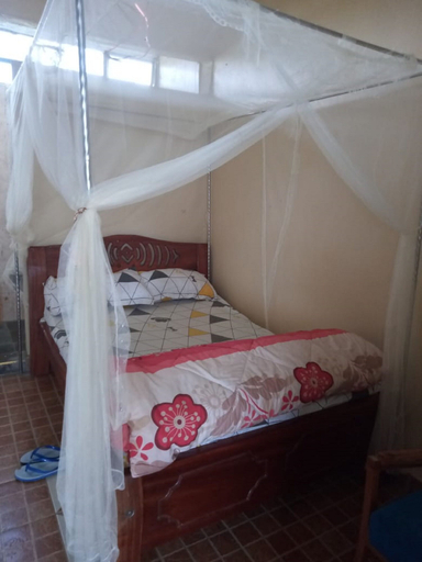 Bedroom 3, Wonderland Resort, Matungulu