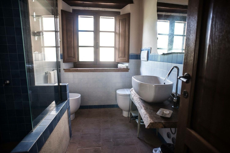 Bathroom 4, Morelliana 4 Rooms, Grosseto