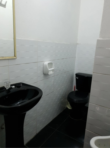 Bathroom 3, Casa Karmenka, Cusco