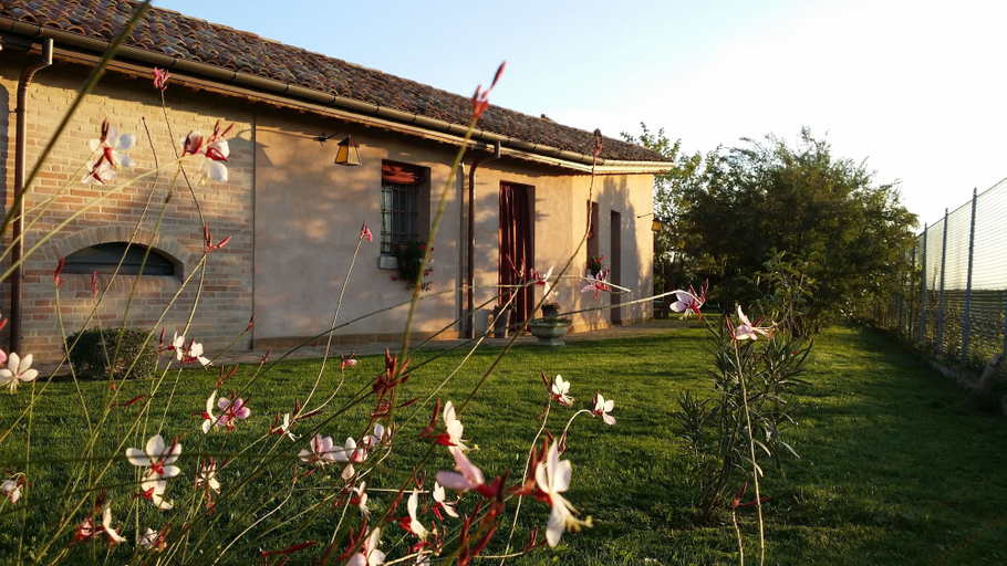 Exterior & Views, Tramontodivino B&B, Ravenna