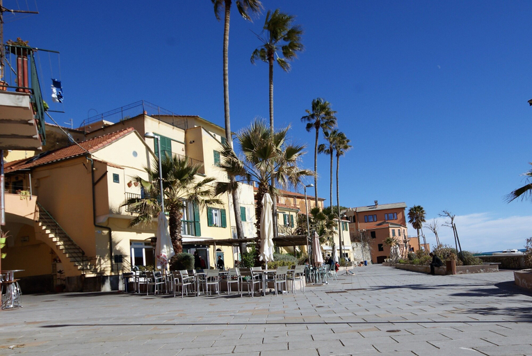 Exterior & Views 2, Loft Borgo Foce, Imperia