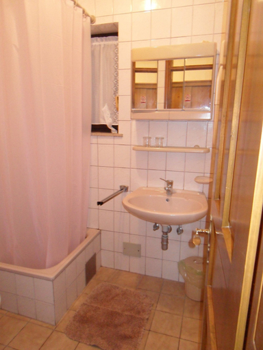 Bathroom 3, Guest House Lidus, Gradac