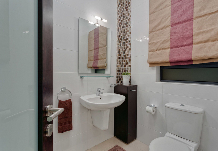 Bathroom 4, Luxury Apartment, Prime Location in St Julians, St Julian's