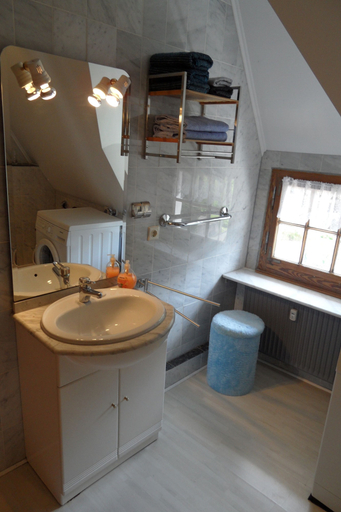 Bathroom 3, Villa Biso, Solingen