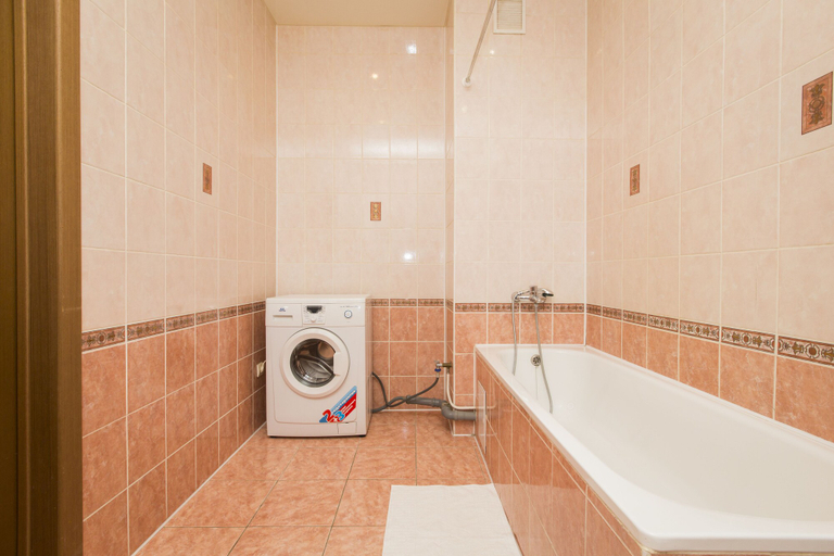 Bathroom 3, Apartment on Belinskogo 11 66 - Apt 81, Nizhniy Novgorod gorsovet