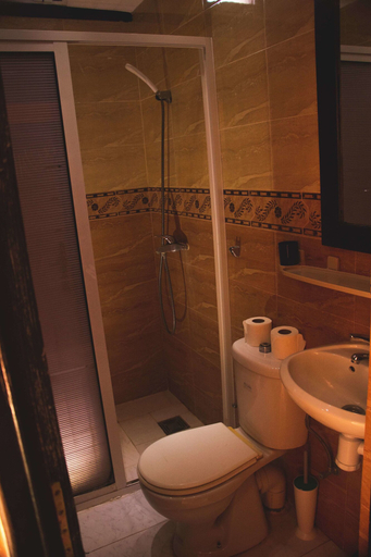 Bathroom, Aloha Surf Camp Maroc, Agadir-Ida ou Tanane