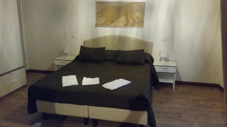 Bedroom 4, Toscanini Rooms, Ravenna