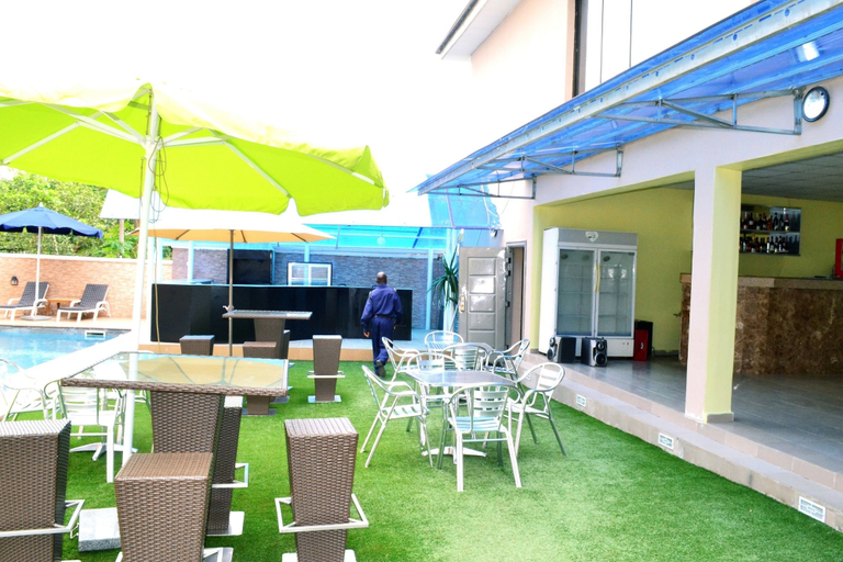 Food & Drinks, Hotel De Horizon, AbujaMun