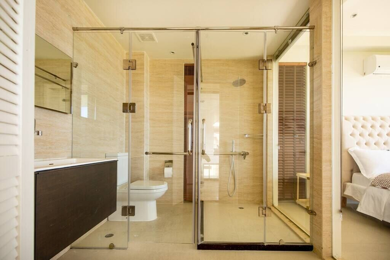 Bathroom 4, Navy Hill Resort, Saipan