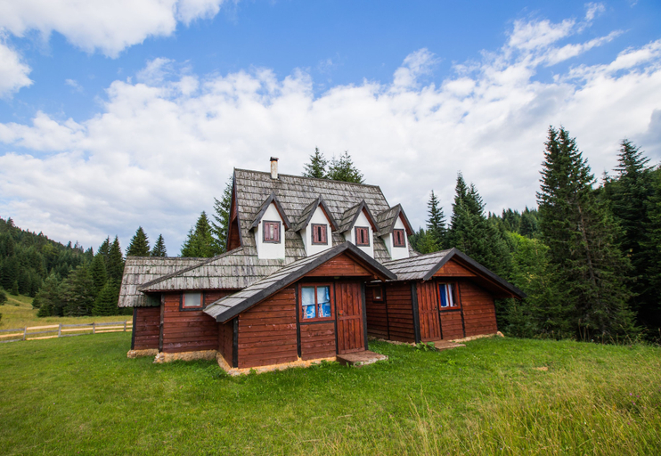 Front of property 2, Green Mountain House Zelengora, Foča