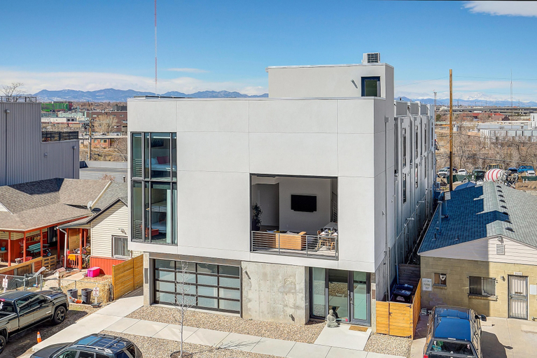 Exterior & Views 2, Amazingly Sleek Rino Pad - Stunning Mountain Views, Denver