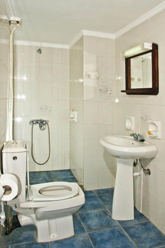 Bathroom, Akrogiali, Crete