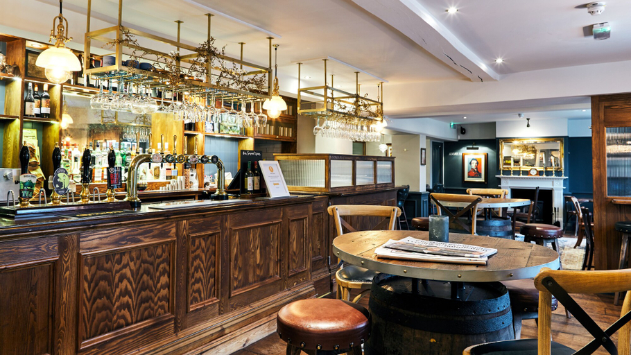 Food & Drinks 5, The Wellington Arms, Hampshire