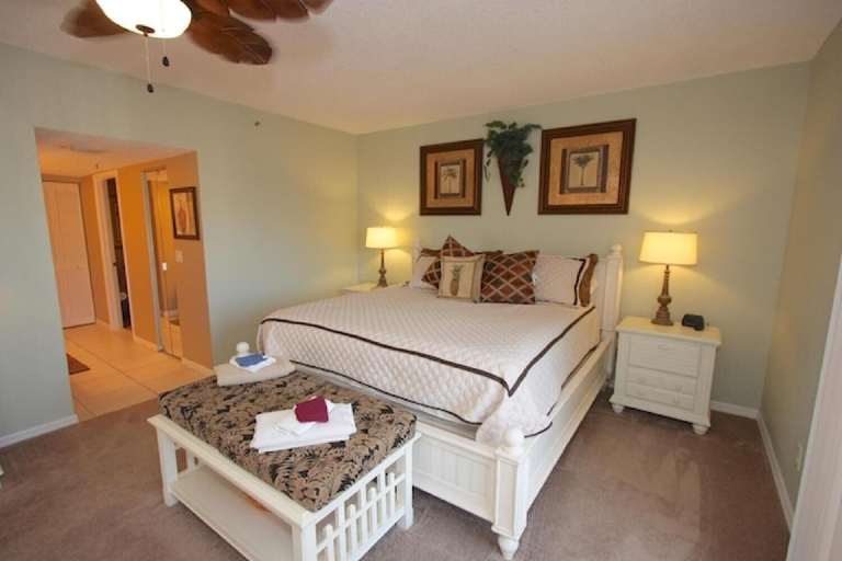 Bedroom 2, Beach Cottages, Pinellas