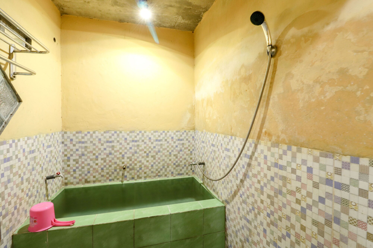 Bathroom 5, Kasmiyem Homestay, Kulon Progo