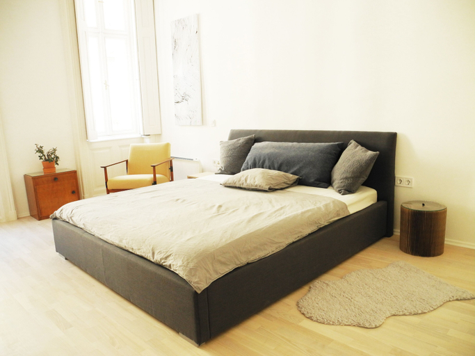 Bedroom 2, Harsfa 18 Apartment, Budapesti