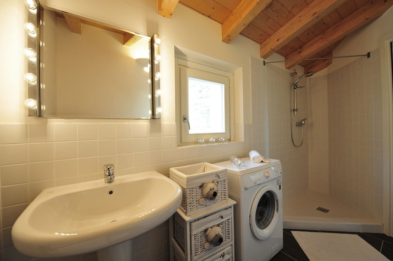 Bathroom, Gravedona Orange (Apt. 4), Como