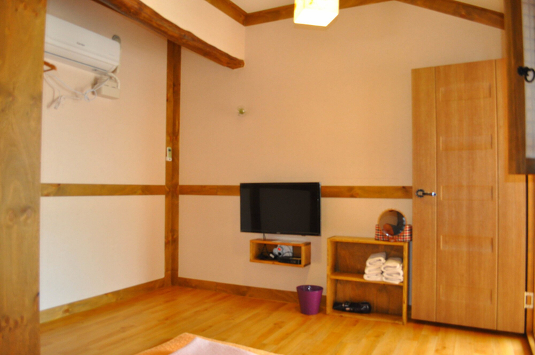 Bedroom 3, Tosarang Guesthouse, Jeonju