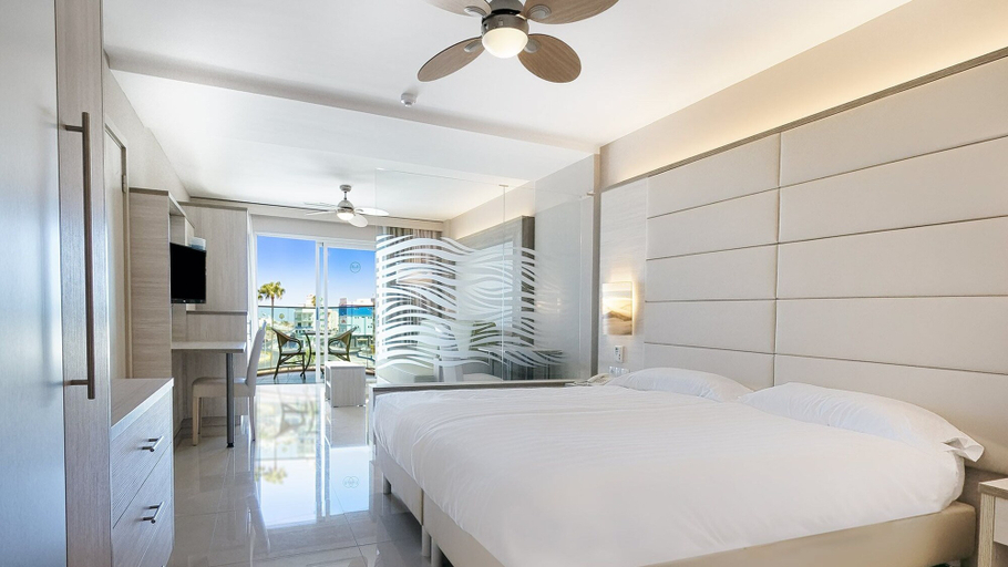 Bedroom 3, Bull Dorado Beach & Spa - All Inclusive, Las Palmas