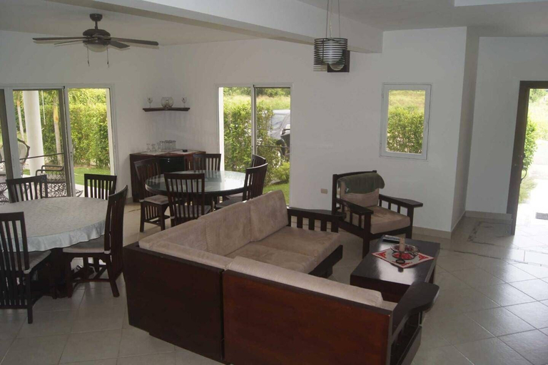 Food & Drinks, Seaside 69 - Perfect for for Large Groups, Sosua
