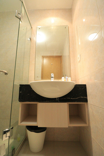 Bathroom 3, Apatel The Mansion Bougenville - Emerald, Jakarta Utara