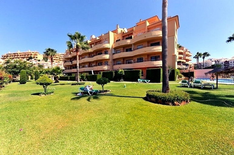Others 5, Riviera Del Sol Las Flores, Málaga