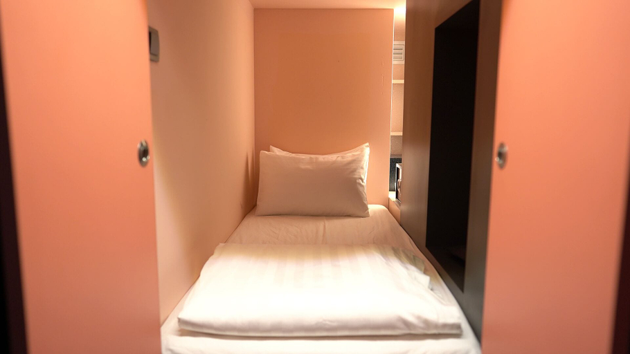 Bedroom 2, Capsule Transit KLIA2 Airside, Sepang