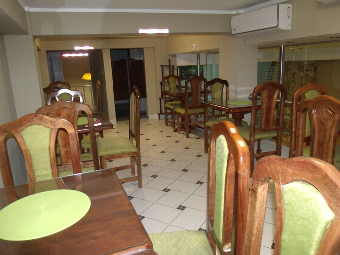 Food & Drinks 3, Casa Magno, Capital