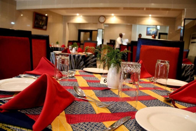 Food & Drinks 5, Channel View Hotel, Calabar