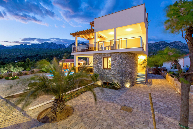 Exterior & Views 2, Villa Grandioza, Starigrad