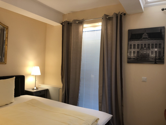 Bedroom 2, Gatow 183, Berlin