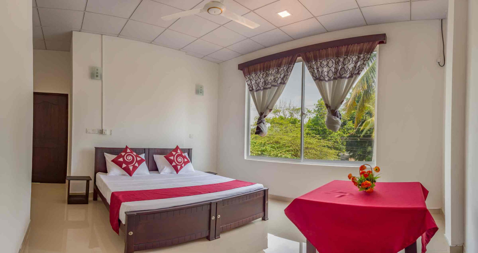 Bedroom 2, Harry Inn, Negombo