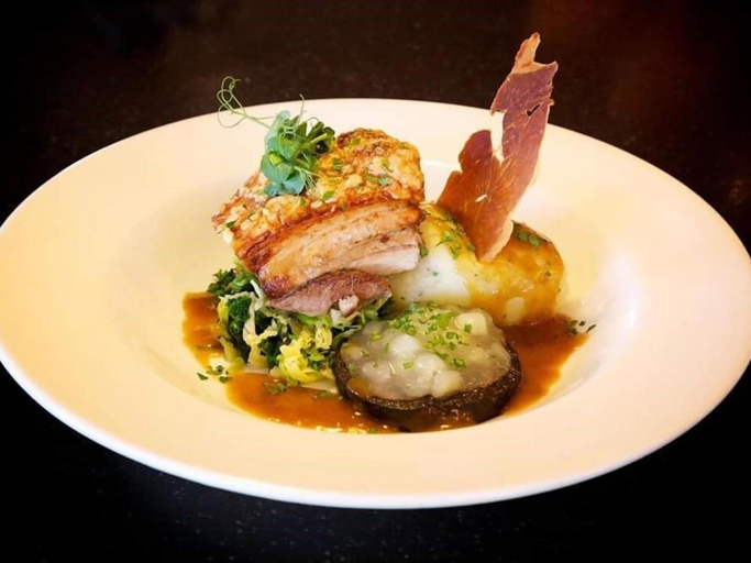 Food & Drinks 5, The Oak Inn Staplow, Herefordshire