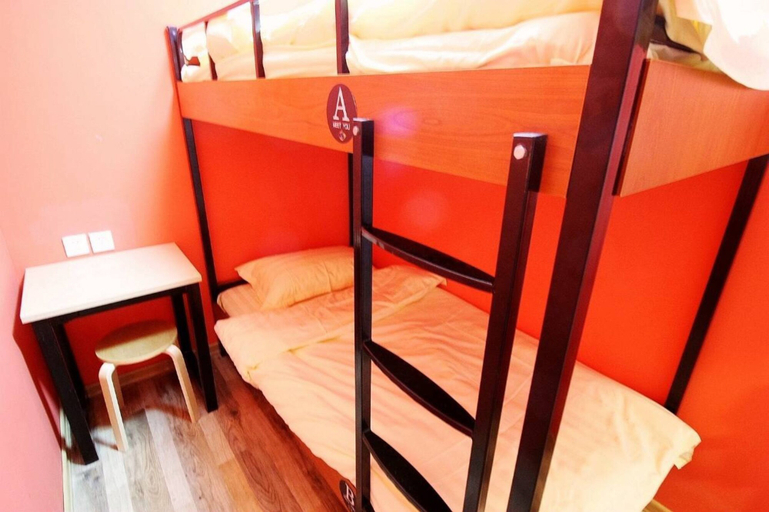 Bedroom 2, Meet Fish International Youth Hostel, Qingdao