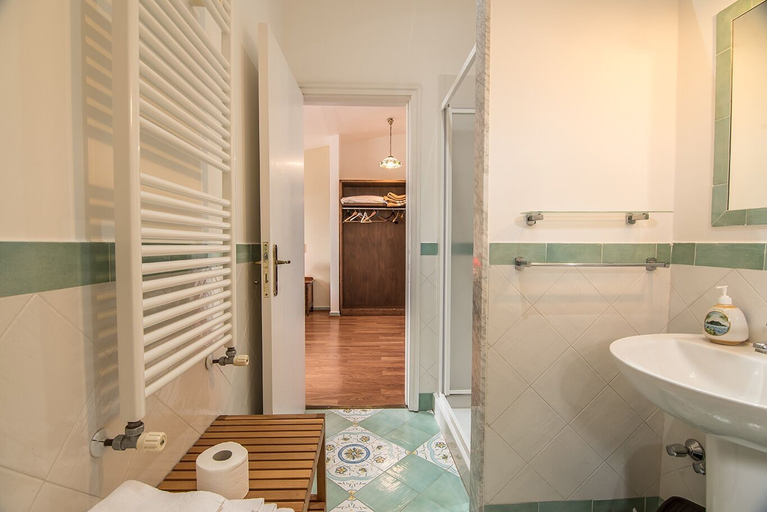 Bathroom 3, Agriturismo Il Giardino di Vigliano, Napoli