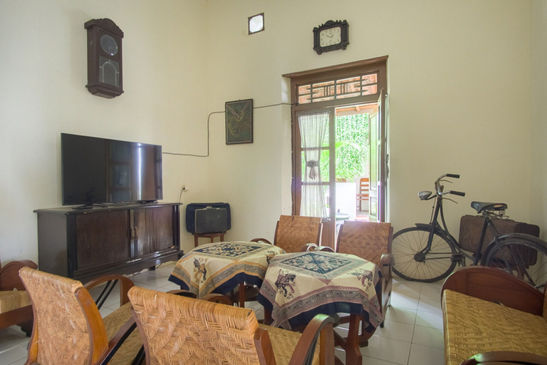 Others 4, RedDoorz @ Letjend S.Parman Pacitan, Pacitan