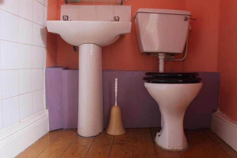 Bathroom, Artists House